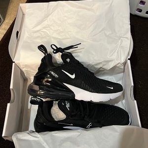 Nike Air Max 270